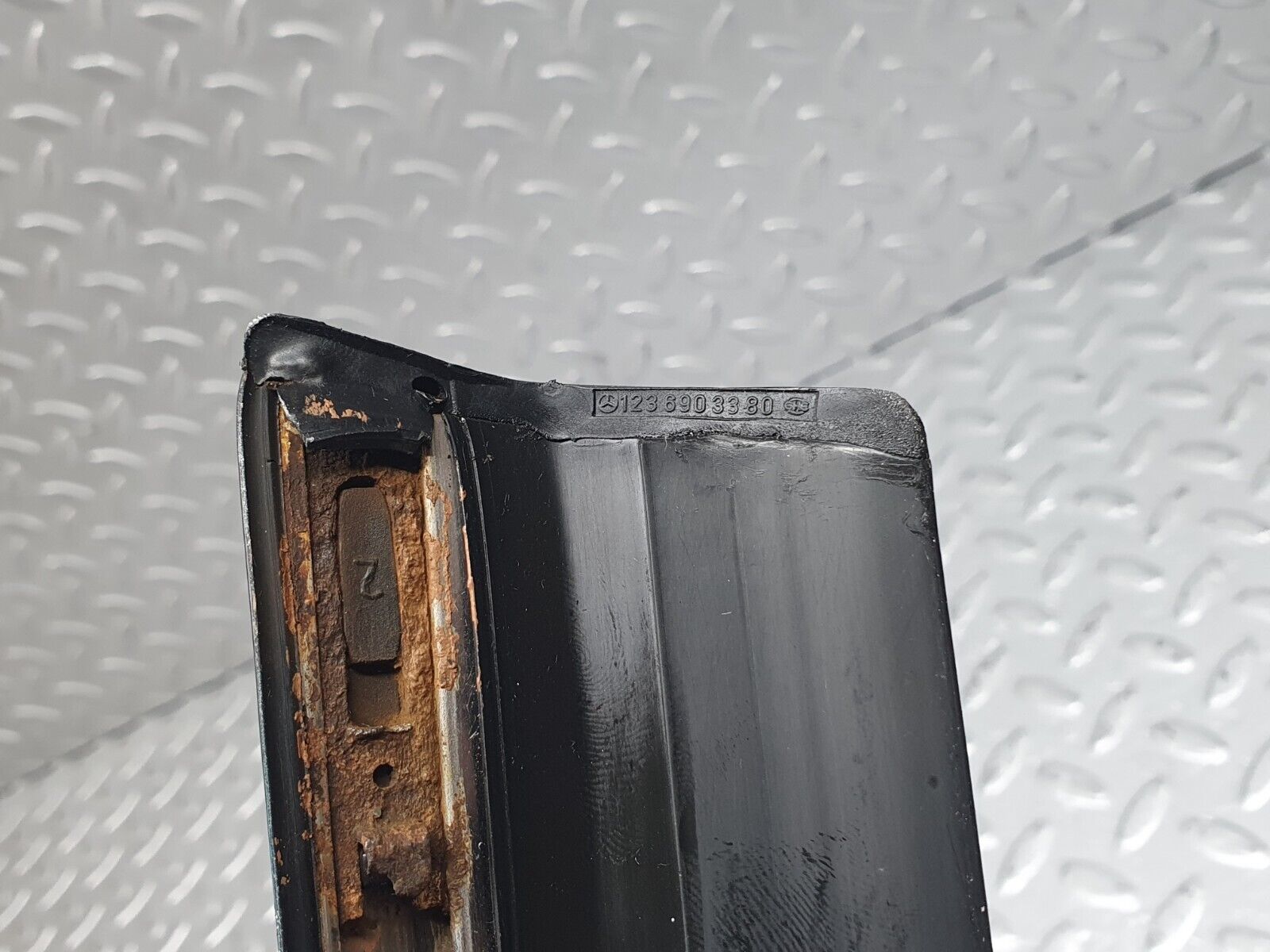 43922 Mercedes-Benz C123 230CE Coupe Left Door Lower Moulding Trim 1236903380