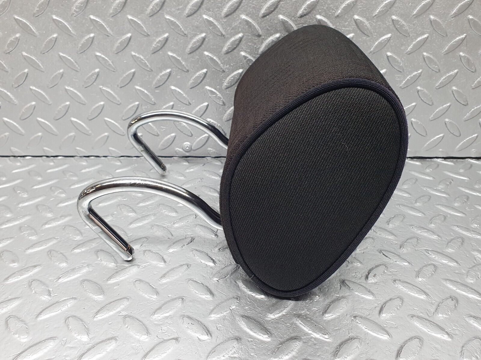 41829 Mercedes-Benz W202 C200 Rear Right Headrest