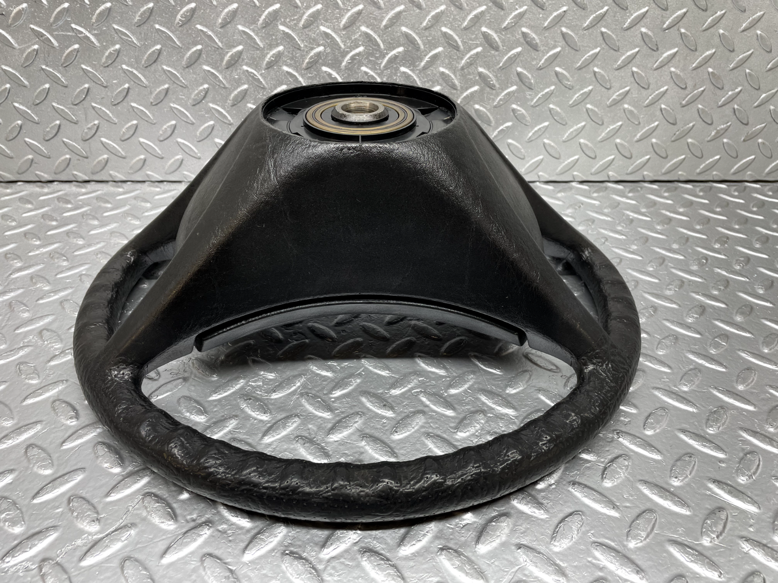 44270 Mercedes-Benz W123 280E Steering Wheel 1264640017