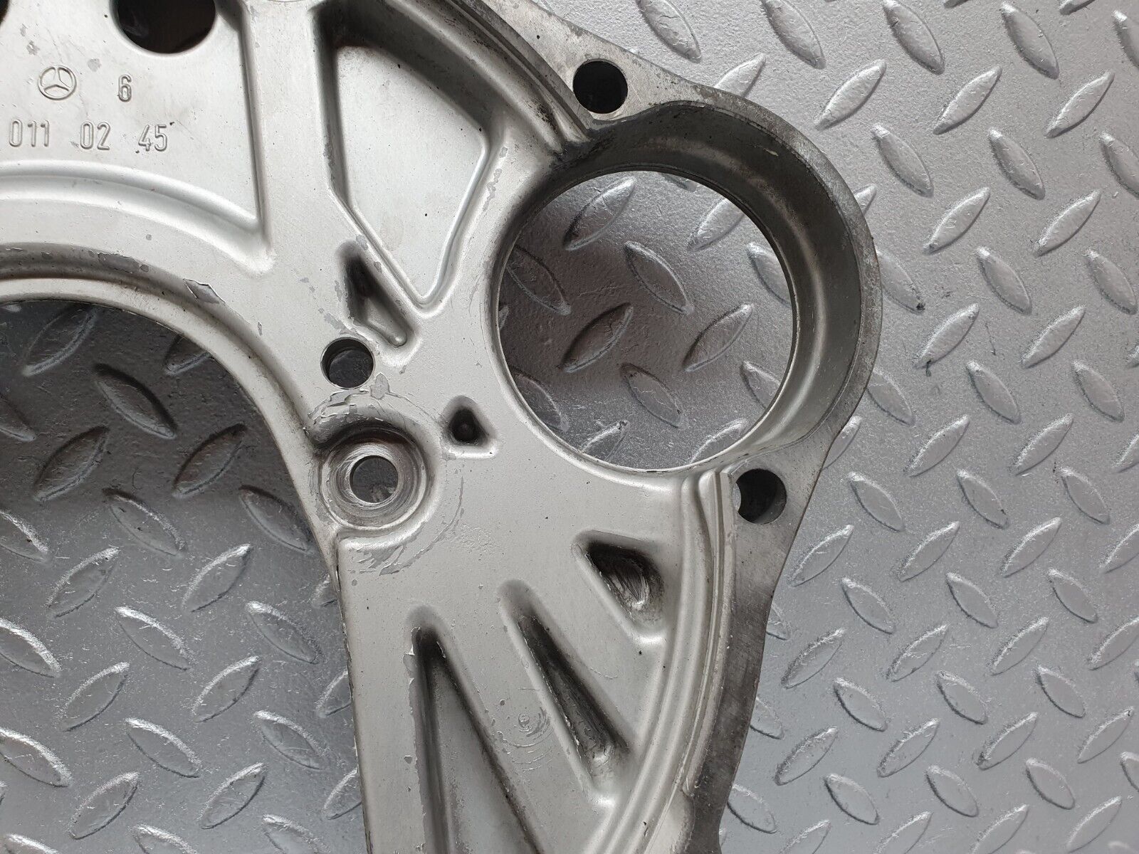 43449 Mercedes-Benz W108 280SE Gearbox Flange 1150110245