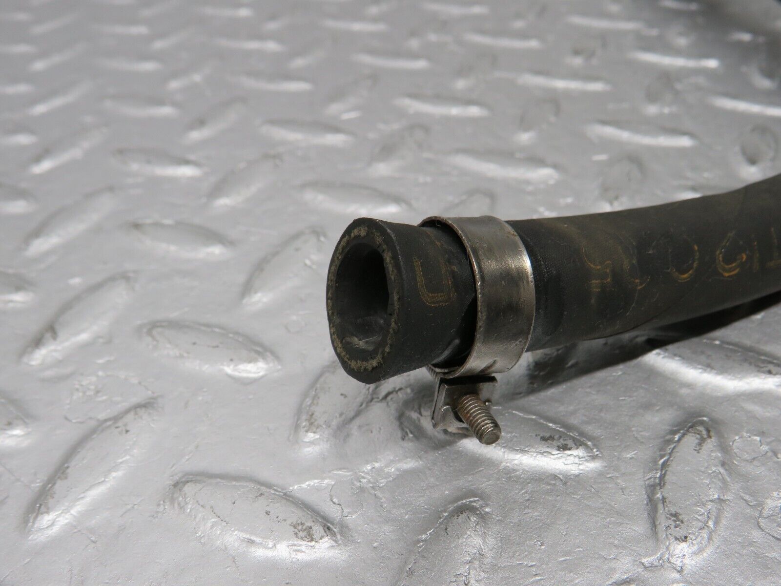 39159 Mercedes-Benz R107 500SL Fuel Pipe Line