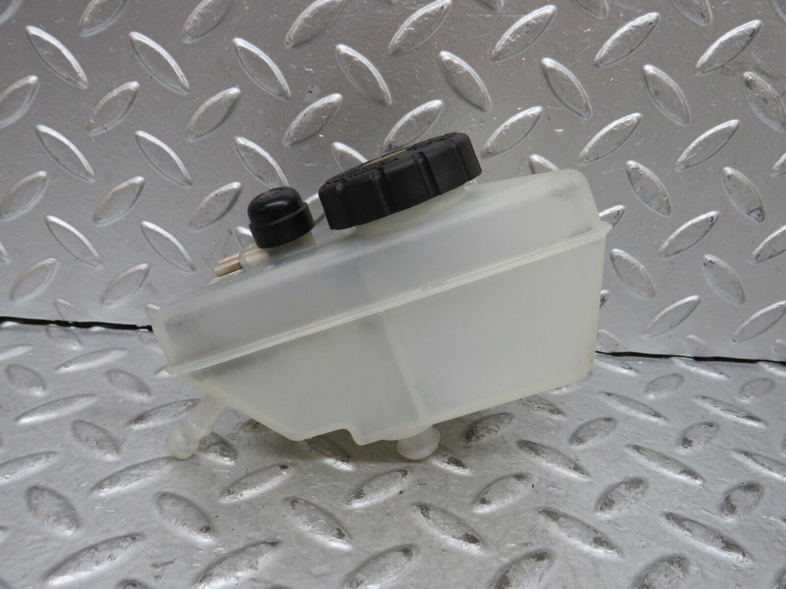 29095 Mercedes-Benz C124 320CE Coupe Brake Fluid Reservoir Tank Girling