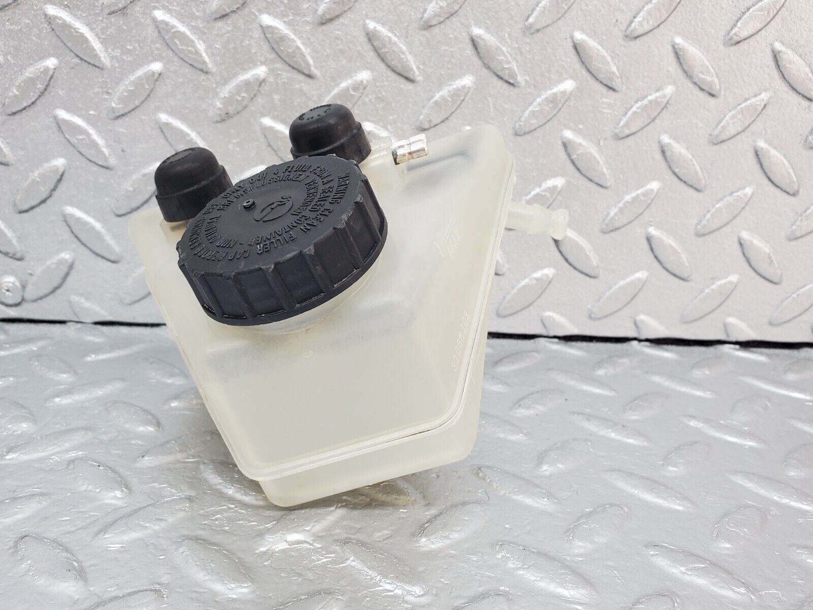 45069 Mercedes-Benz R129 300SL Coupe Brake Fluid Reservoir Girling