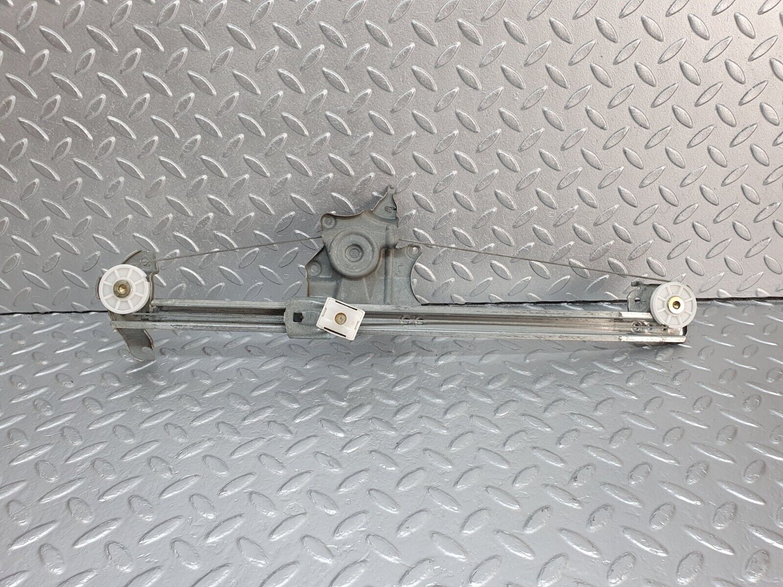 41940 Mercedes-Benz W202 C200 Rear Left Power Window Regulator