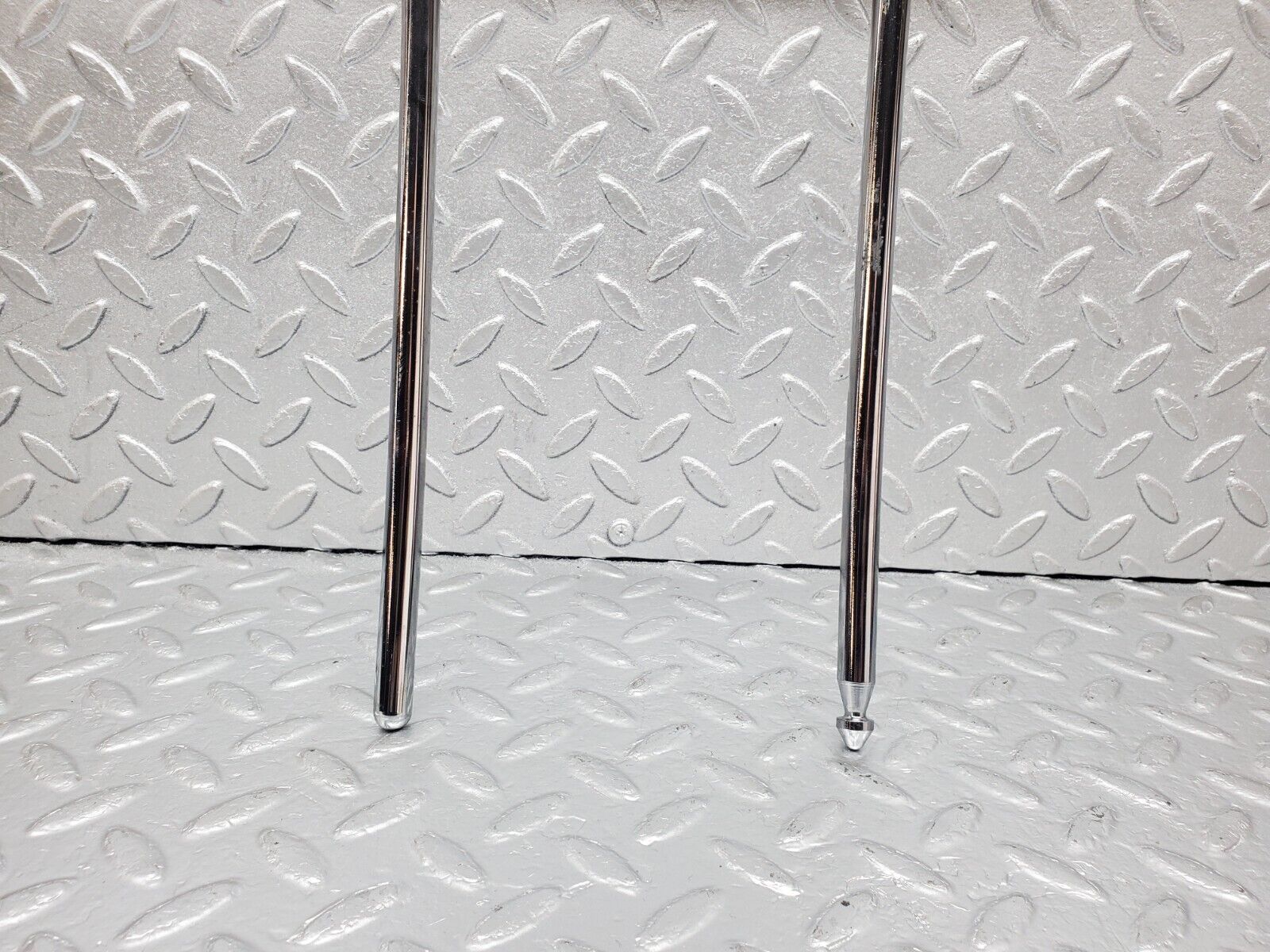 44332 Mercedes-Benz W123 280E Front Seat Headrest