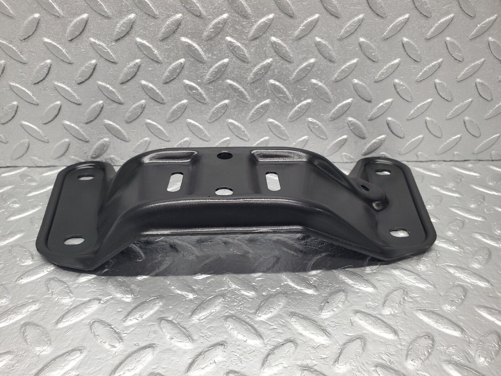 46393 Mercedes-Benz C123 280CE Coupe Gearbox Mount Bracket