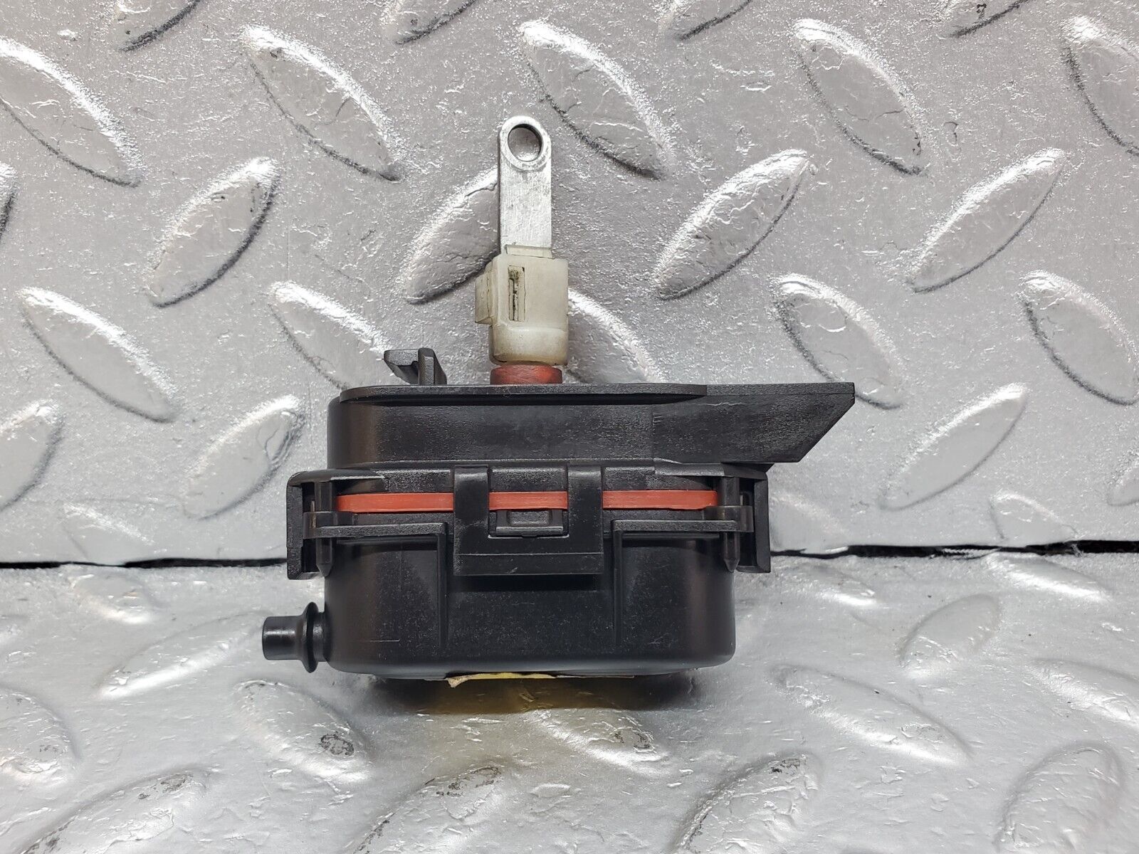 44912 Mercedes-Benz R129 300SL Coupe Heater Box Vacuum Actuator