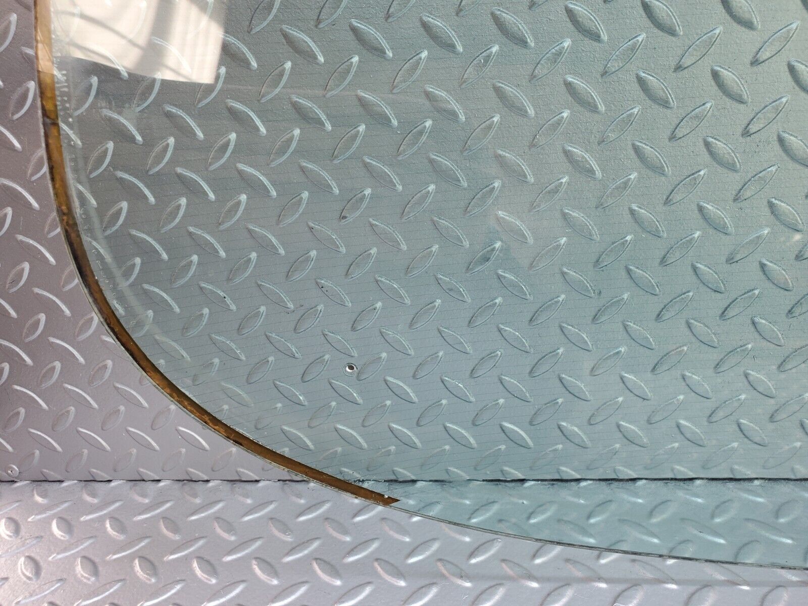 45723 Mercedes-Benz W126 420SE Rear Heated Windscreen Glass