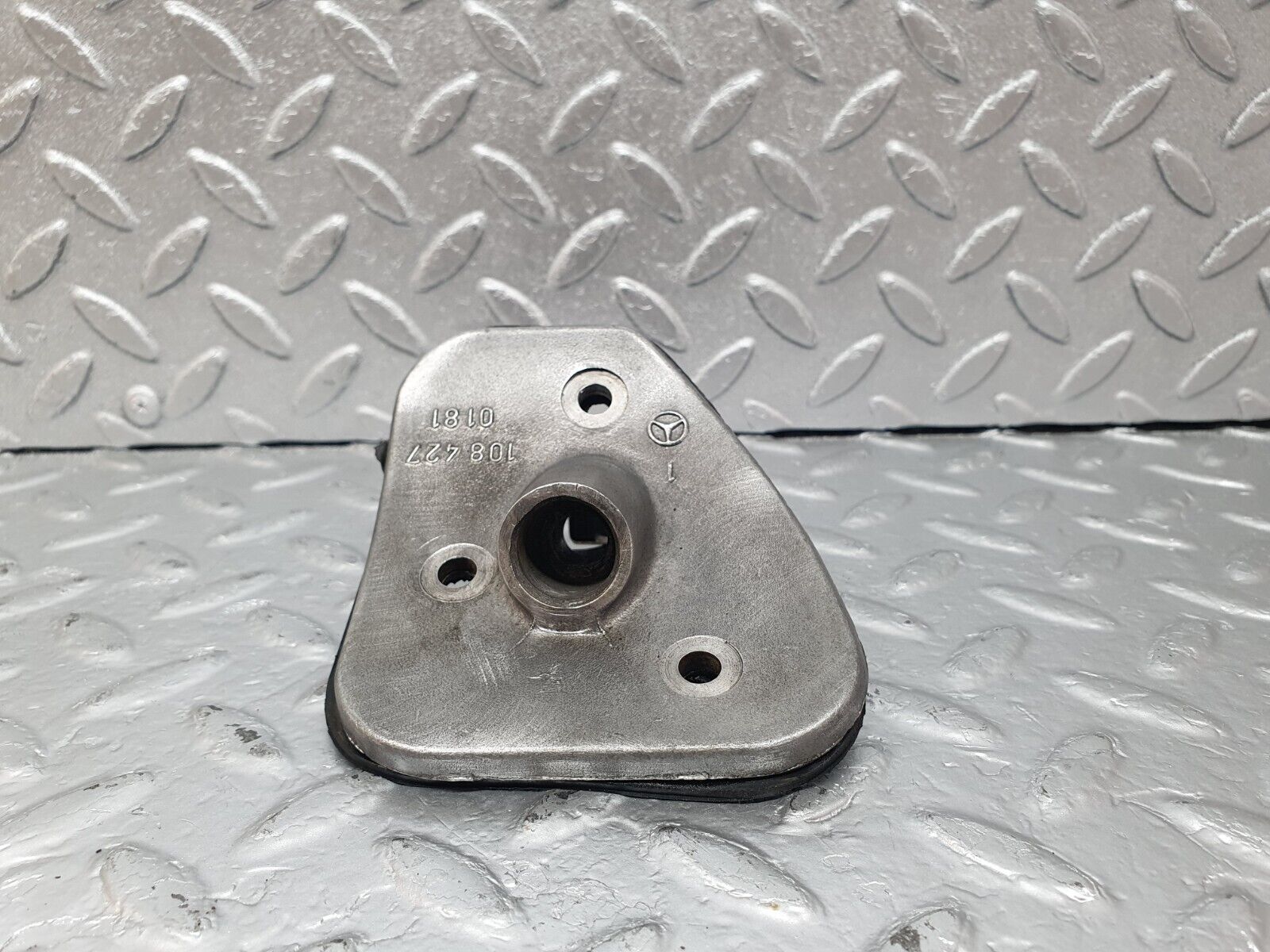 43296 Mercedes-Benz W108 280SE Handbrake Cable Regulator 1084270181