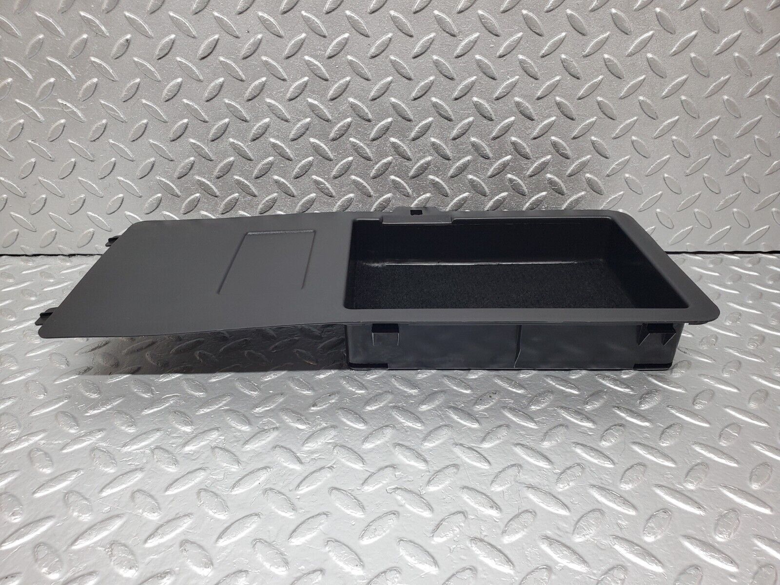 45628 Mercedes-Benz W126 420SE Rear Right Parcel Shelf Storage 1268430407