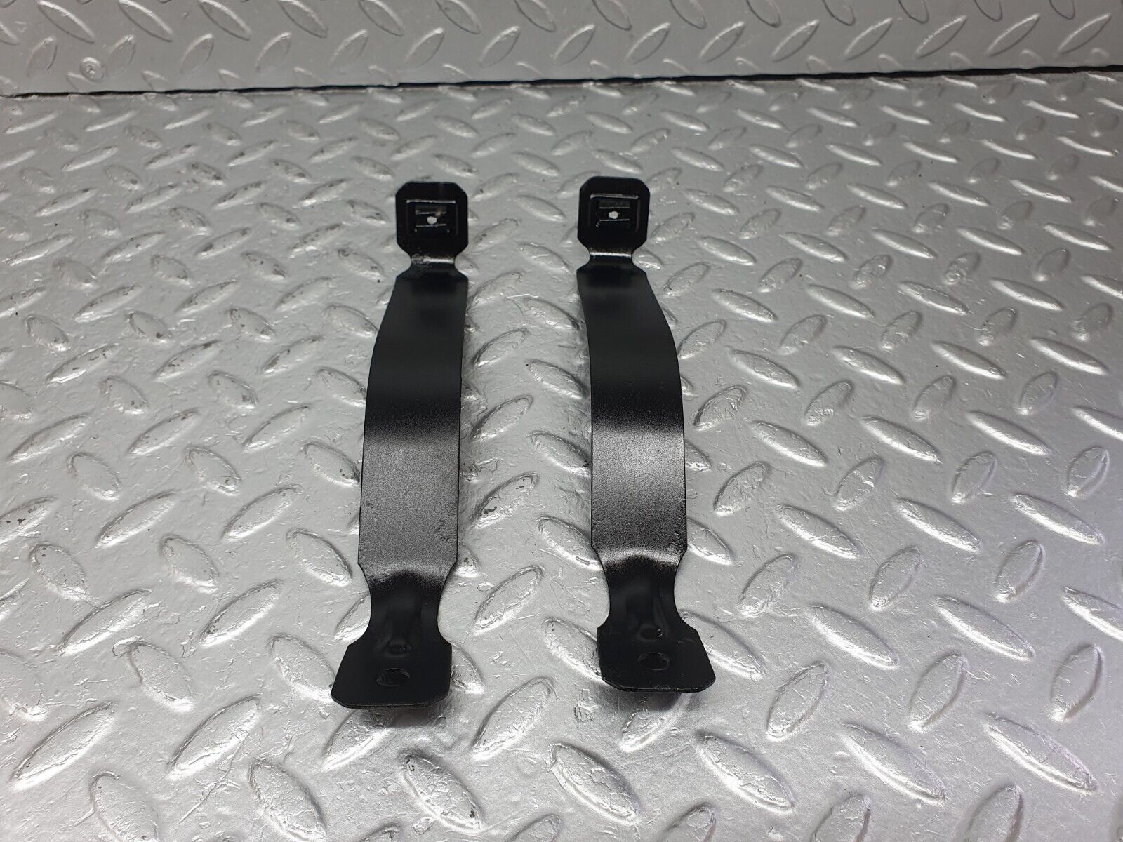 41614 Mercedes-Benz W124 200E Anti Roll Bar Support Bracket Front Axle