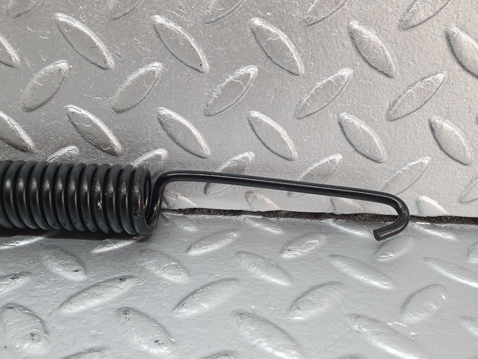 43148 Mercedes-Benz W108 280SE Bonnet Hinge Spring