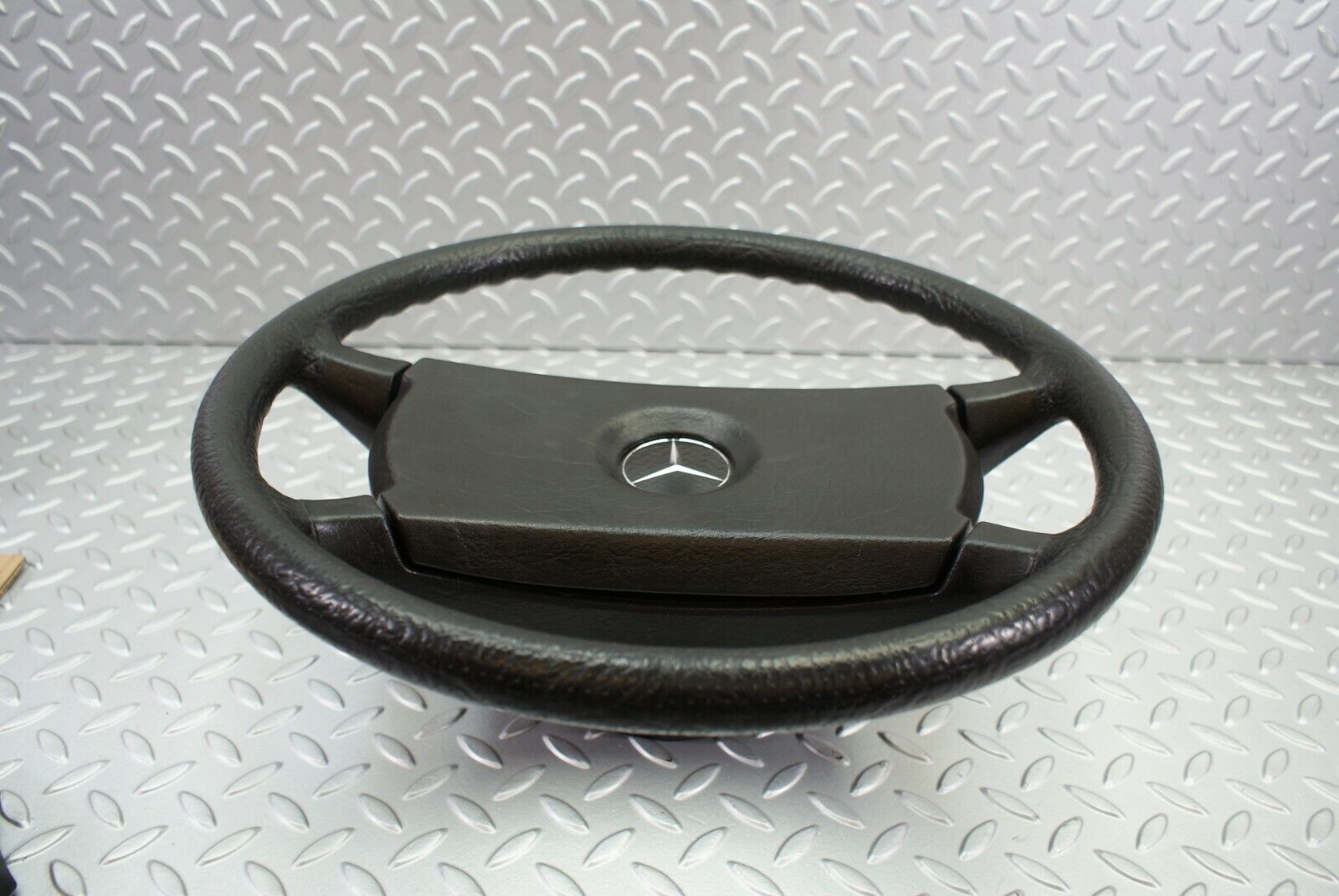 2873 Mercedes-Benz C123 280CE Coupe Steering Wheel 1264640017