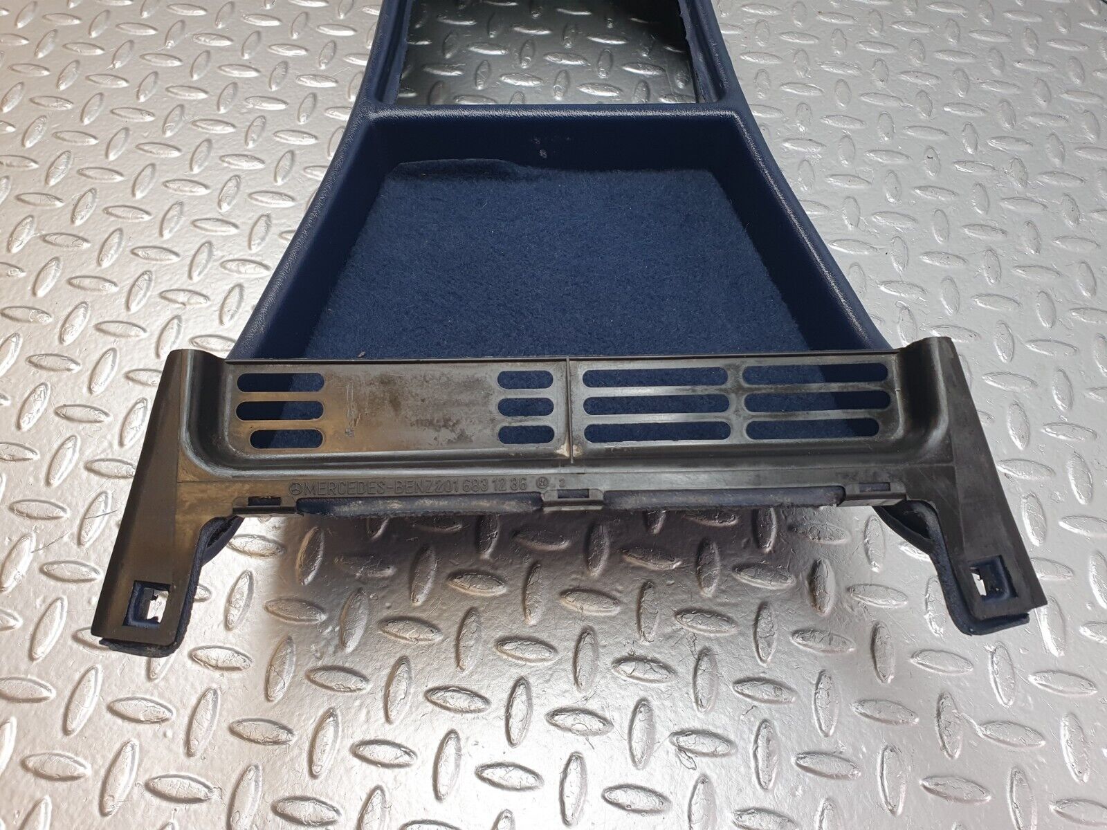 42664 Mercedes-Benz W201 190 2.0L Centre Console Blue 2016831325 2016831236