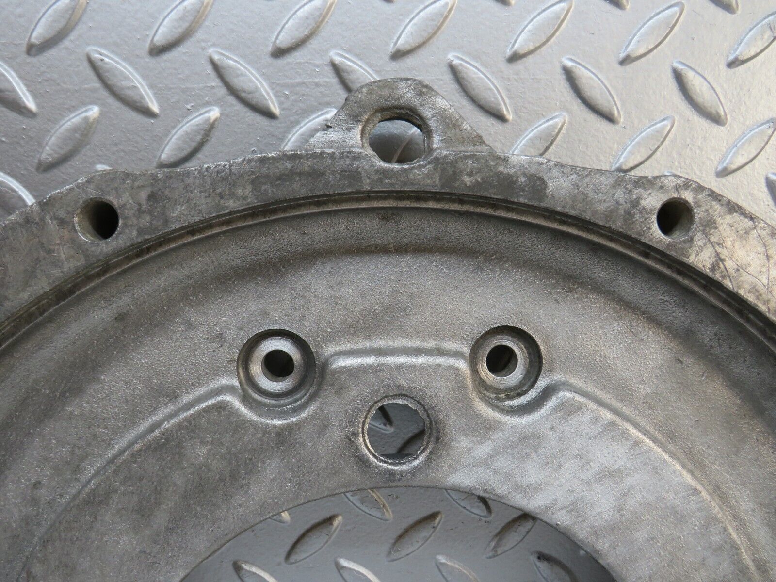 32842 Mercedes-Benz C107 R107 350 V8 Gearbox Flange 1160110845