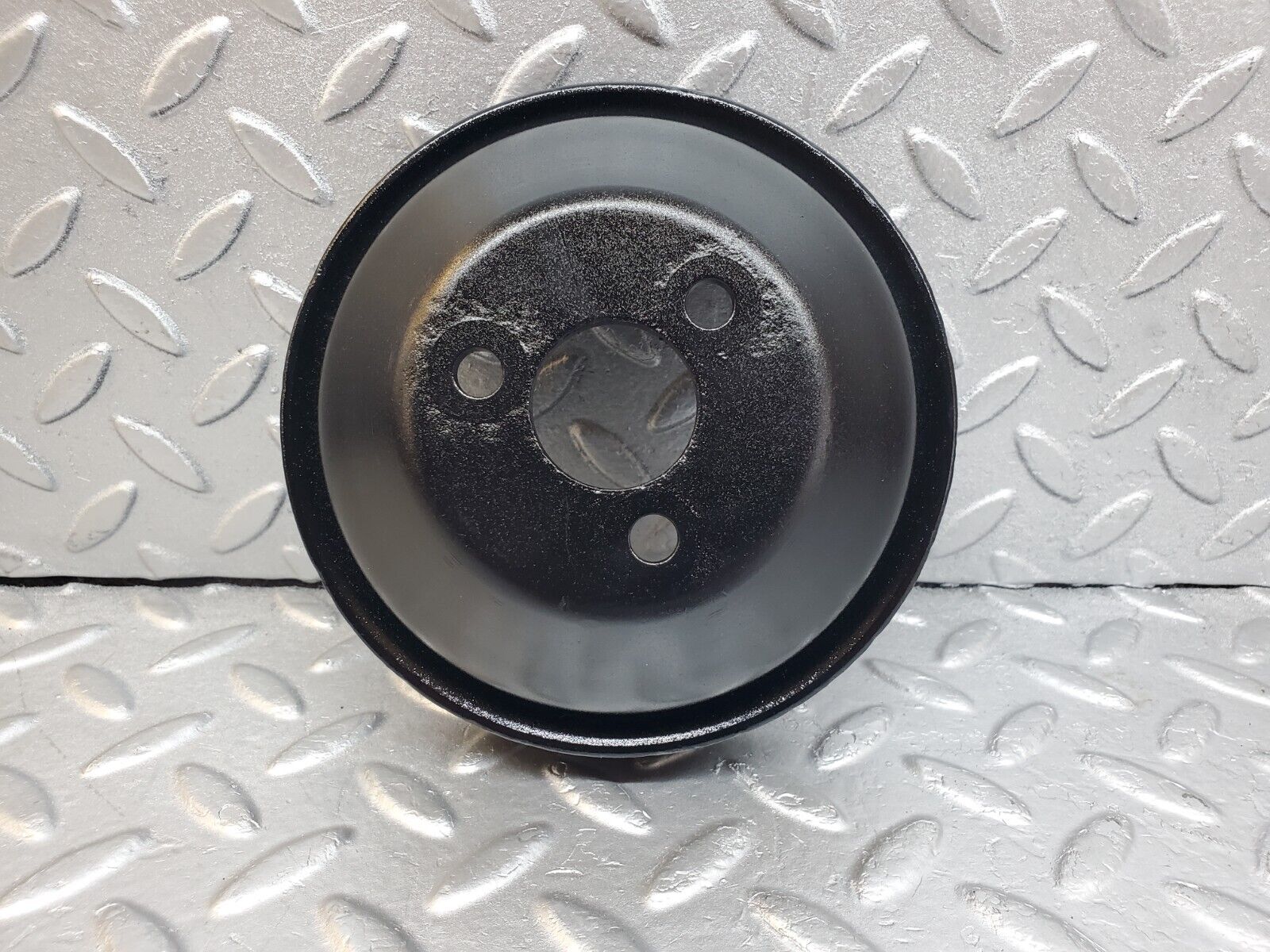 44721 Mercedes-Benz W124 220E Power Steering Pump Pulley 1112300015