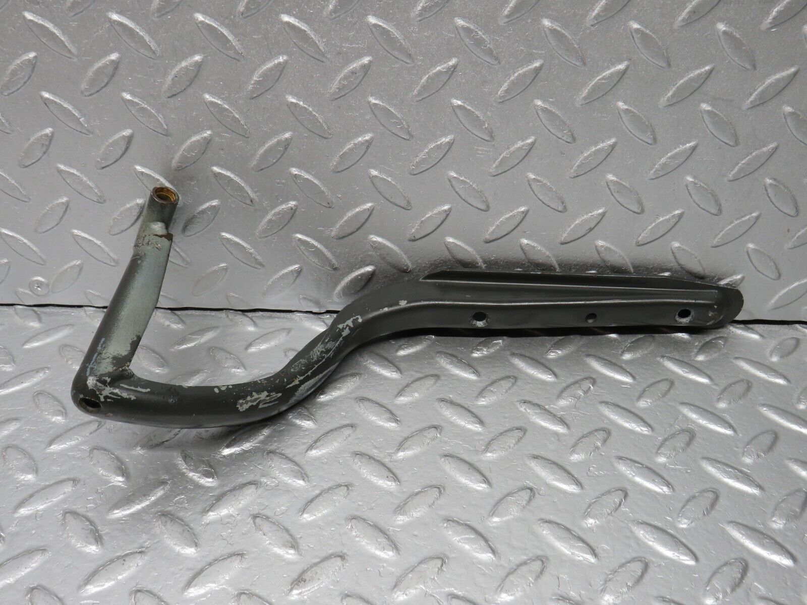 39084 Mercedes-Benz R107 500SL Soft Top Lid Hinge Right Side