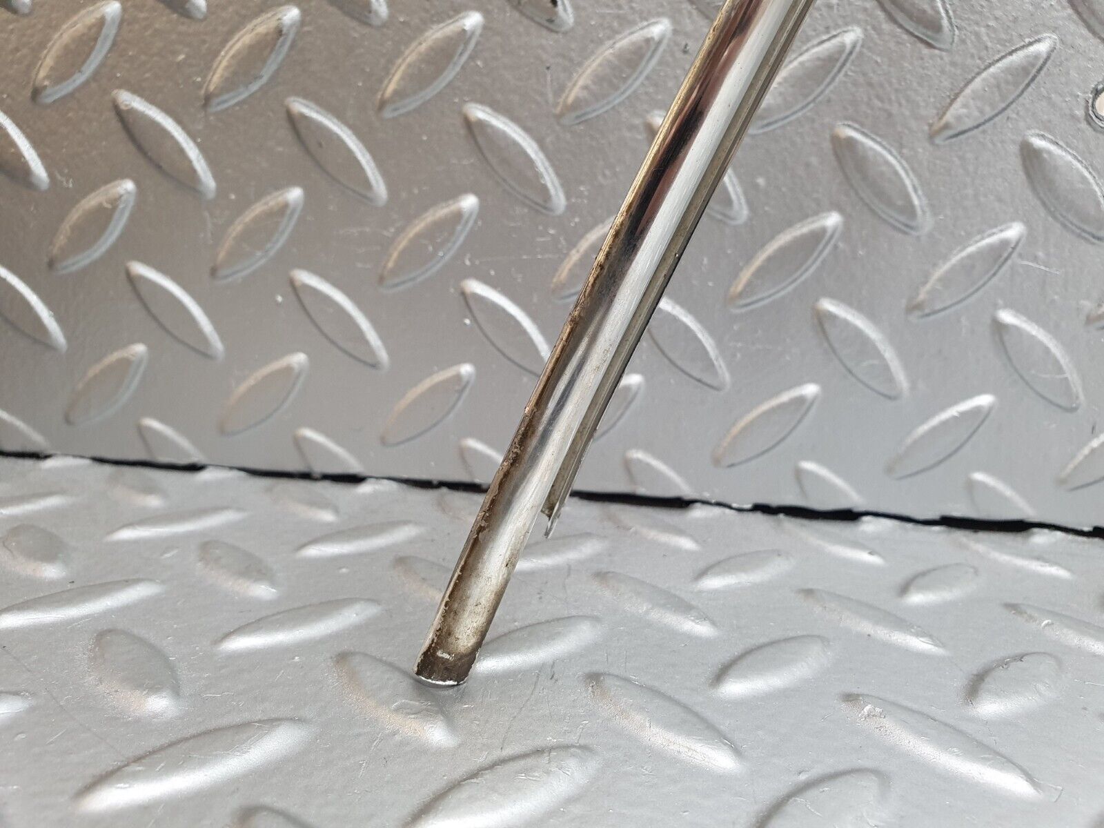 44200 Mercedes-Benz C123 230CE Coupe Chrome Roof Trim Cladding Right Side