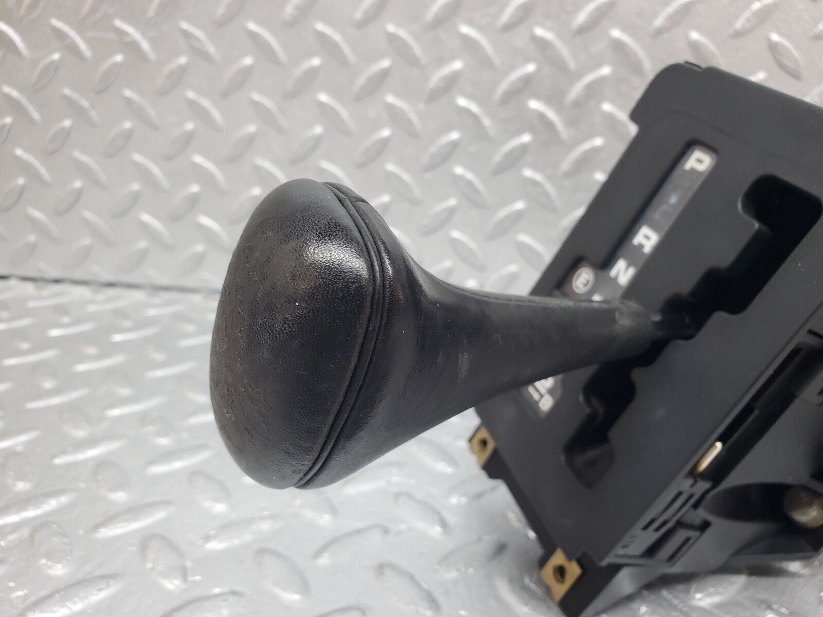 45774 Mercedes-Benz W126 420SE Gear Shift Selector 1262670740