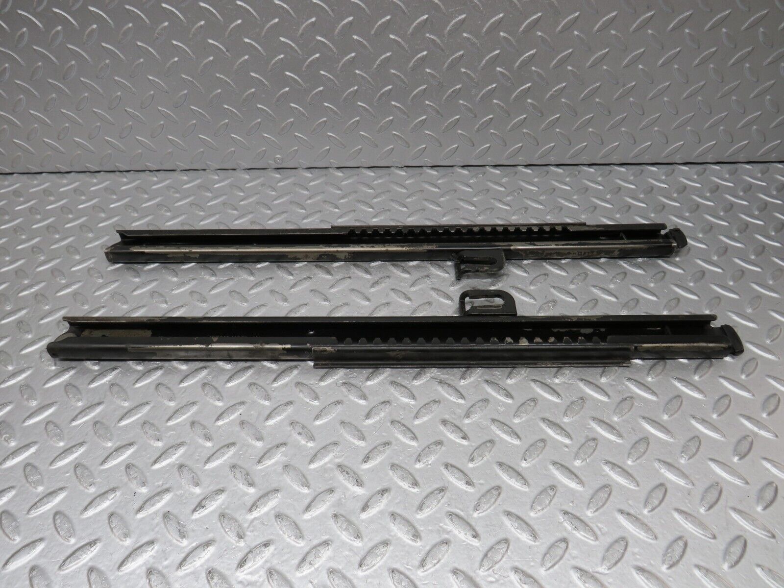35627 Mercedes-Benz R107 280SL Front Seat Rail Pair 1079104127 1079104327