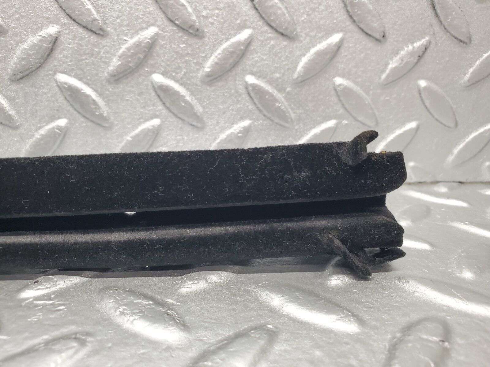 46960 Mercedes-Benz R129 320SL Coupe Left Door Wing Mirror Rubber 1297250166