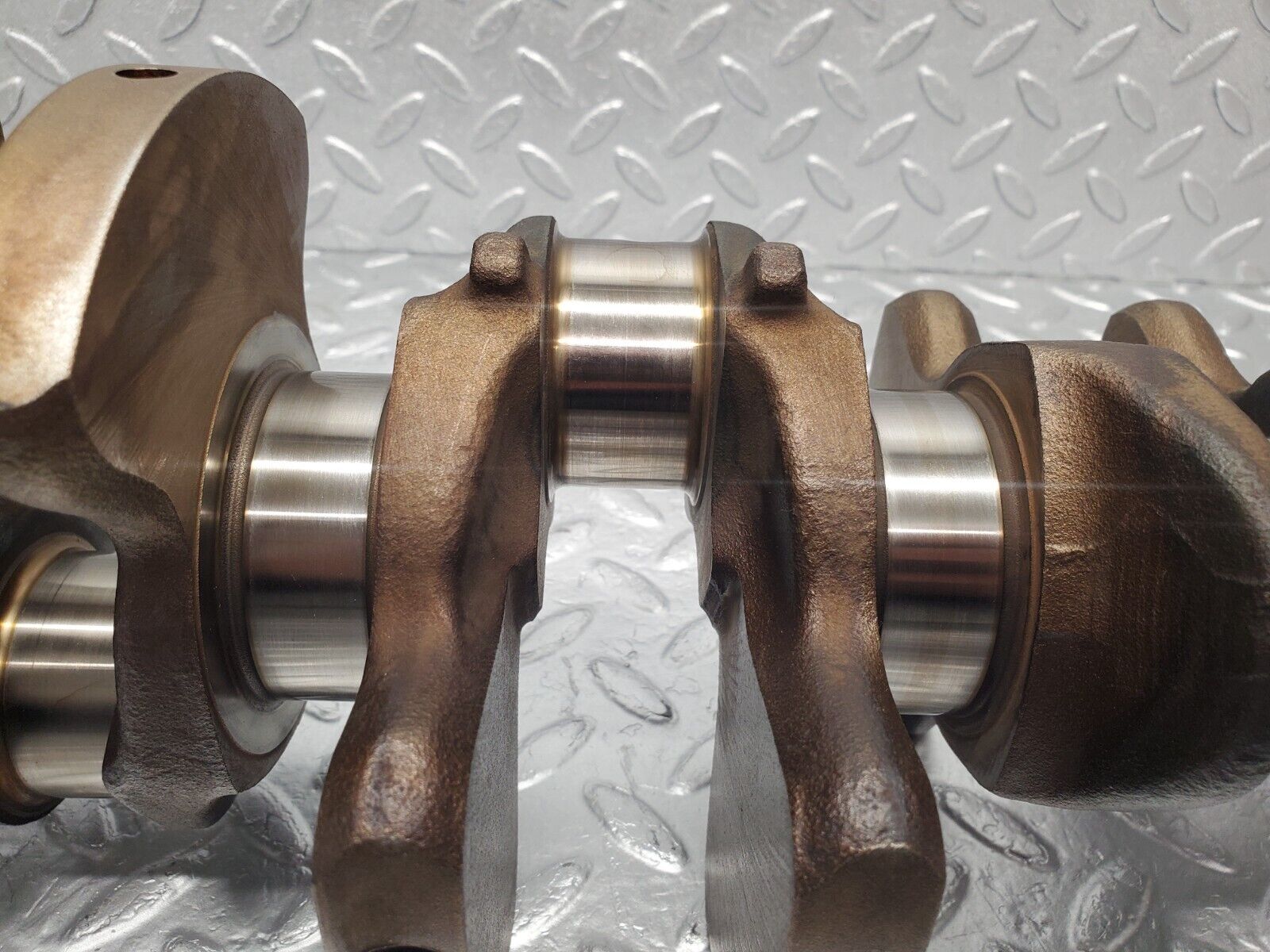 46238 Mercedes-Benz W124 280E Crankshaft