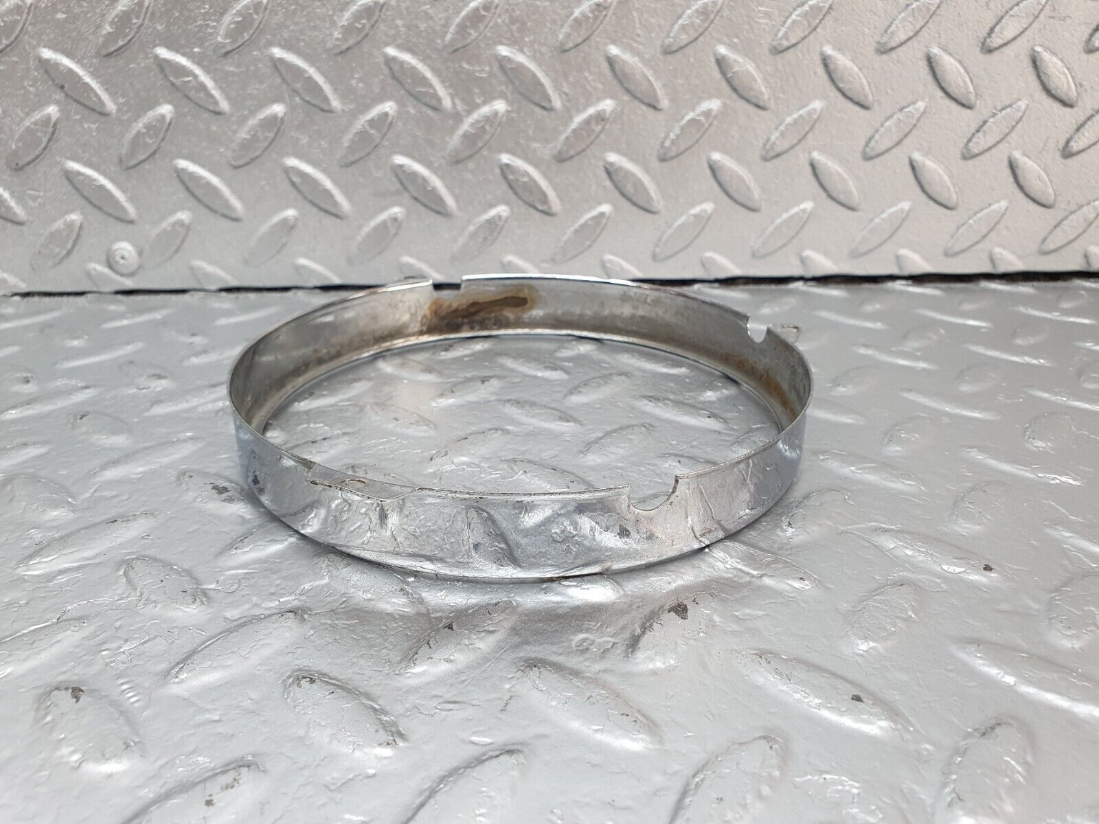 43276 Mercedes-Benz W108 280SE Headlight Chrome Frame