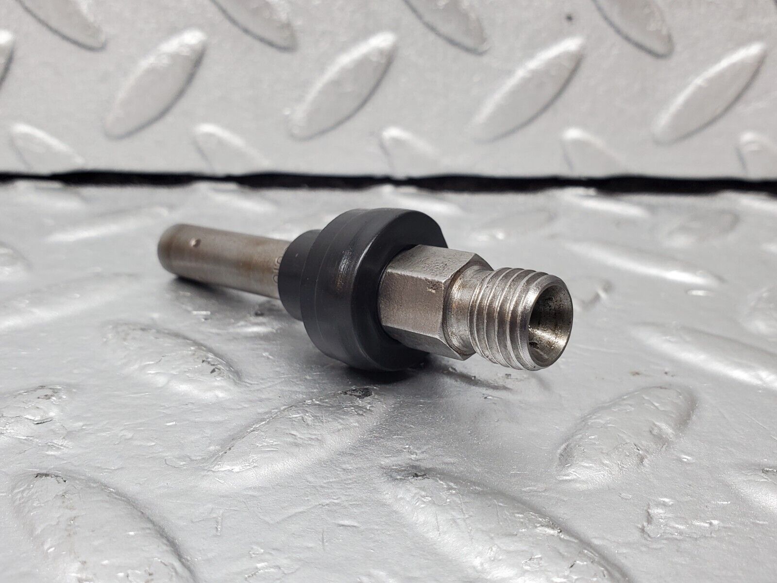 45464 Mercedes-Benz 280E M110.988 Fuel Injector Bosch 0437502010