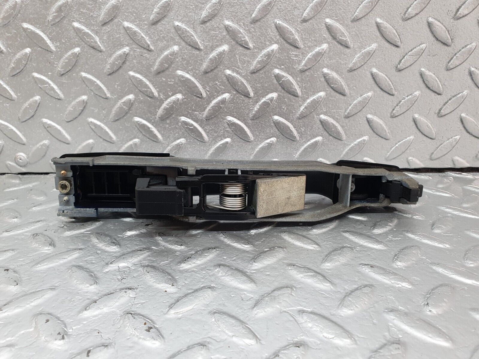 42495 Mercedes-Benz R129 320SL Coupe Left Door Exterior Handle