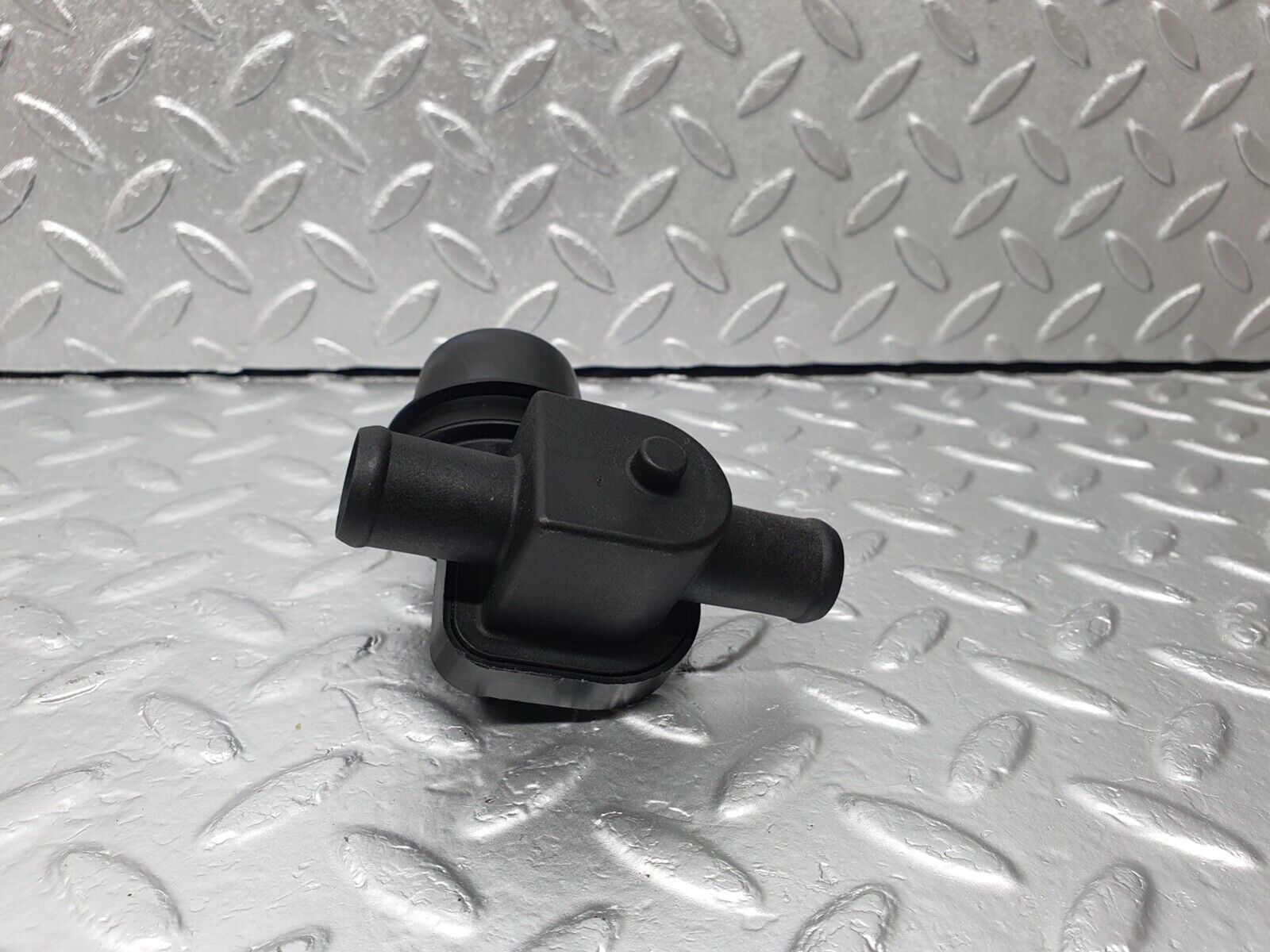 42990 Mercedes-Benz W201 190 Heater Control Valve