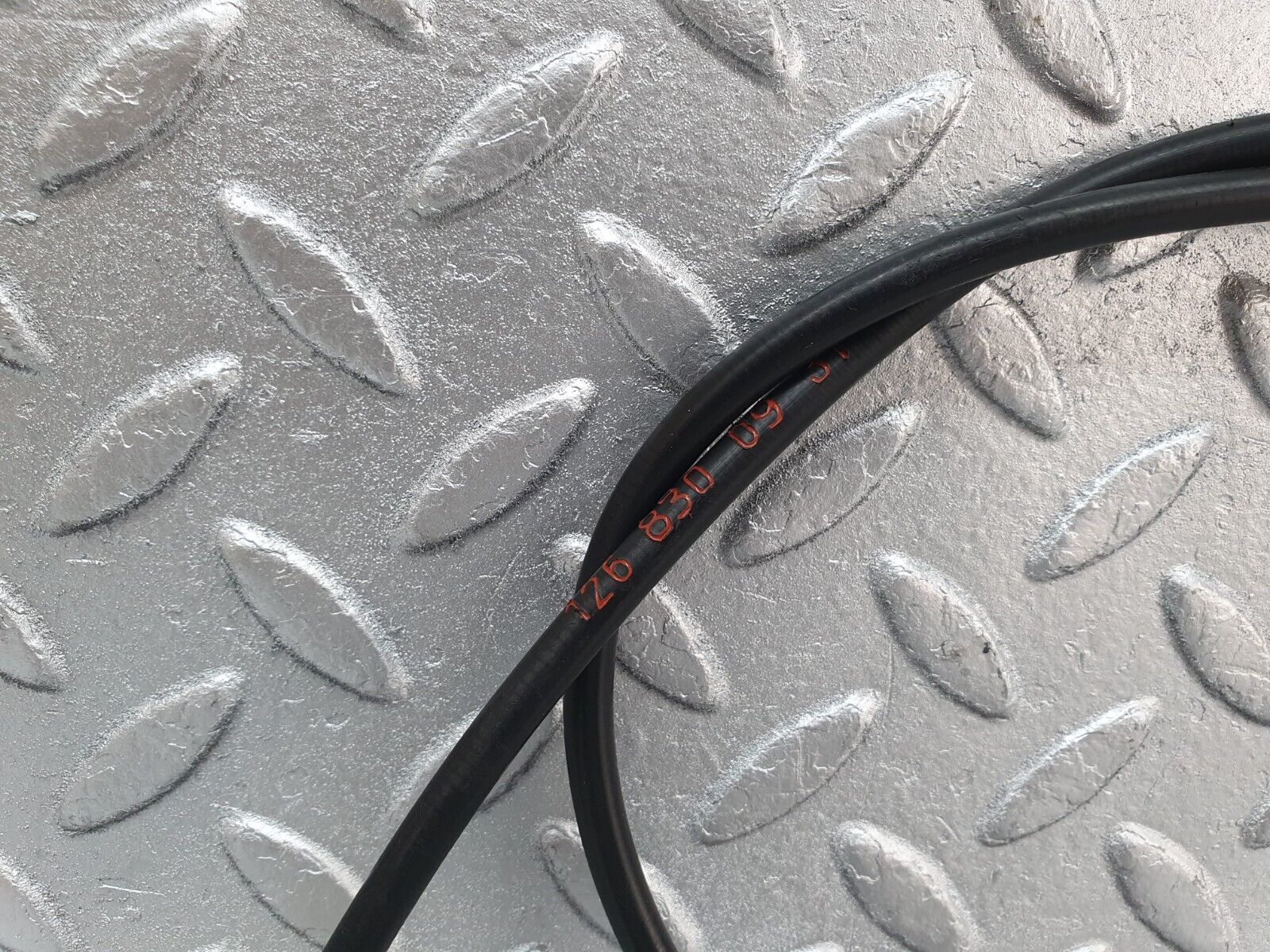 43765 Mercedes-Benz C126 380SEC Coupe Heater Control Cable 1268300931