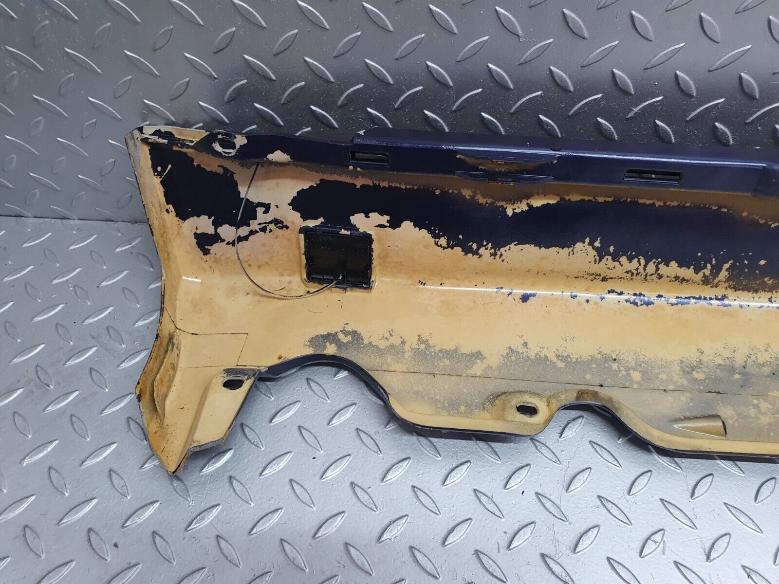 42424 Mercedes-Benz R129 320SL Coupe Side Skirt Left Side 1296900740