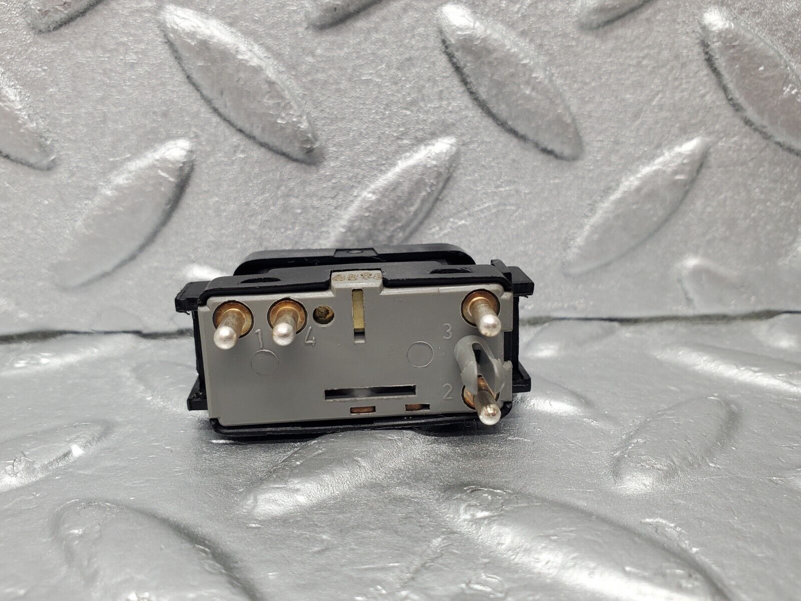 46921 Mercedes-Benz R129 320SL Coupe Right Door Window Switch 1298201410