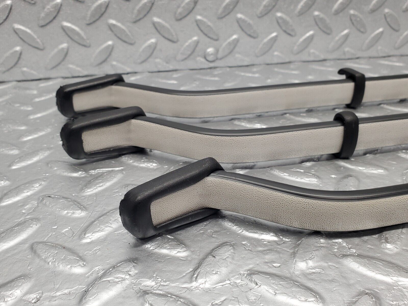 46426 Mercedes-Benz C123 280CE Coupe Interior Roof Grab Handle Set