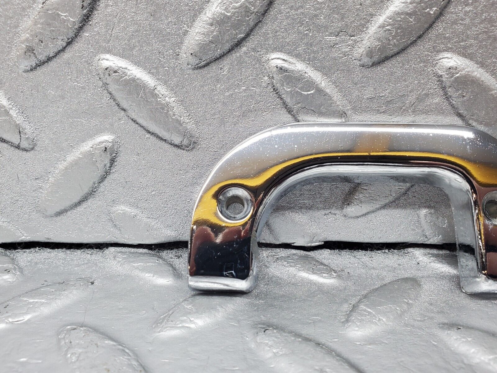 45557 Mercedes-Benz W126 420SE Interior Chrome Door Latch Trim Left 1237230124