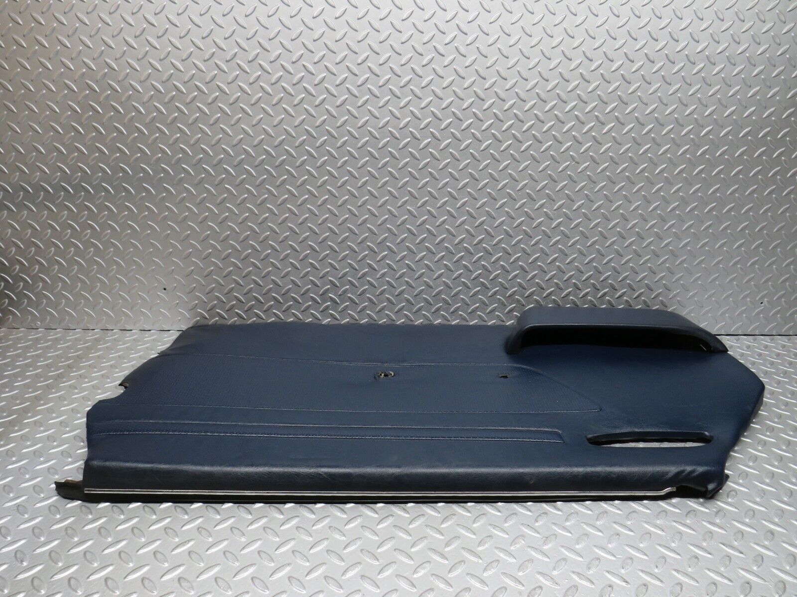 39268 Mercedes-Benz R107 500SL Right Door Card Blue