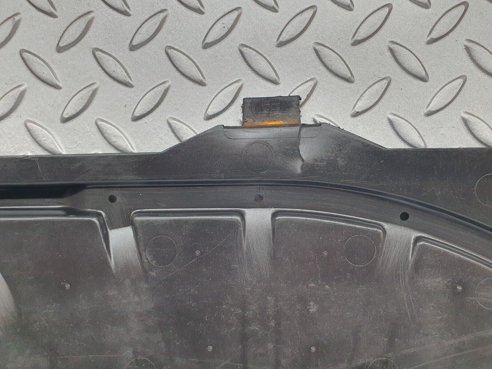 42662 Mercedes-Benz W201 190 2.0L Trunk Boot Spare Wheel Cover 2016931633