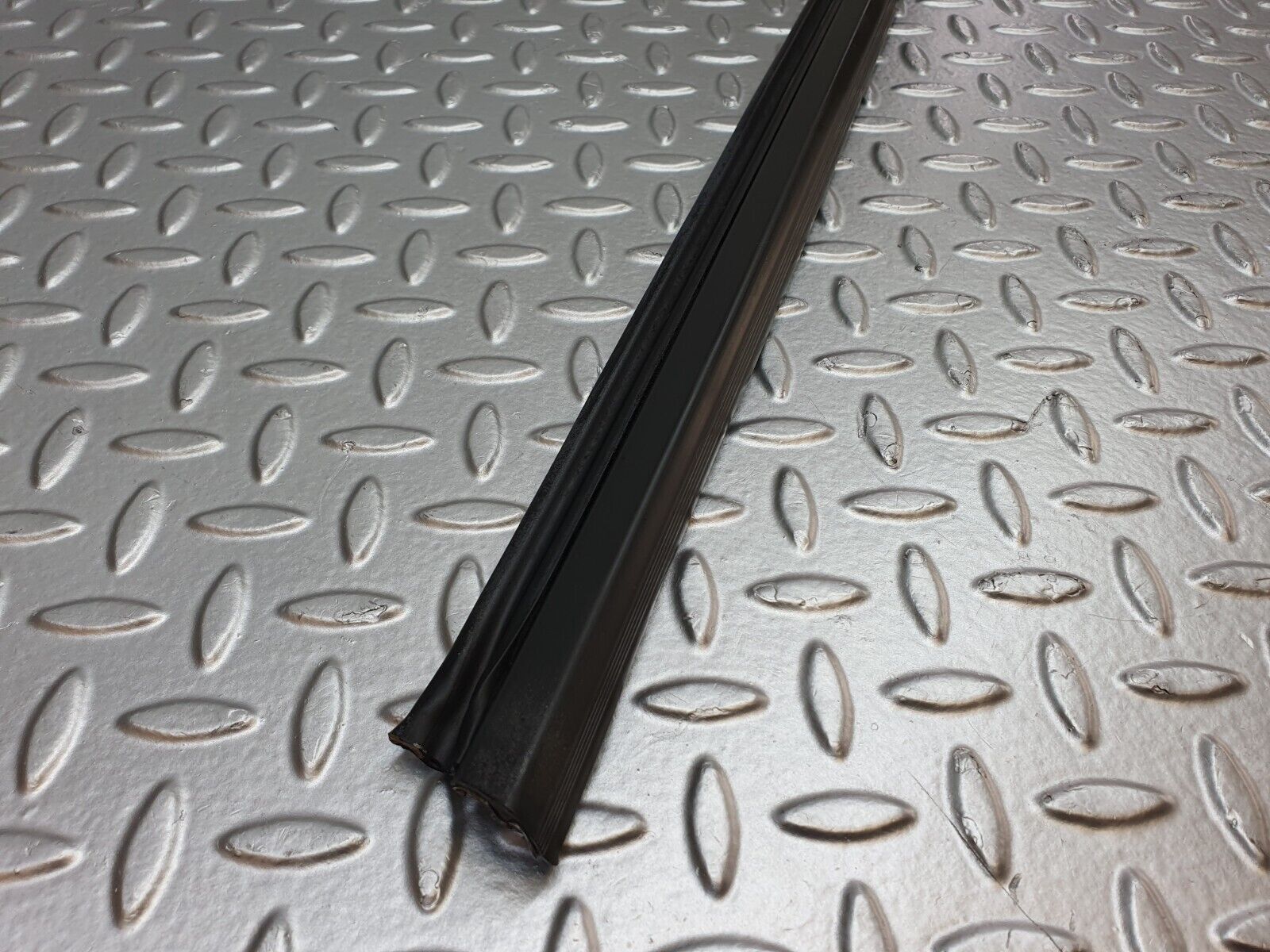 41710 Mercedes-Benz W124 200E Door Lower Sealing Rubber Trim Right