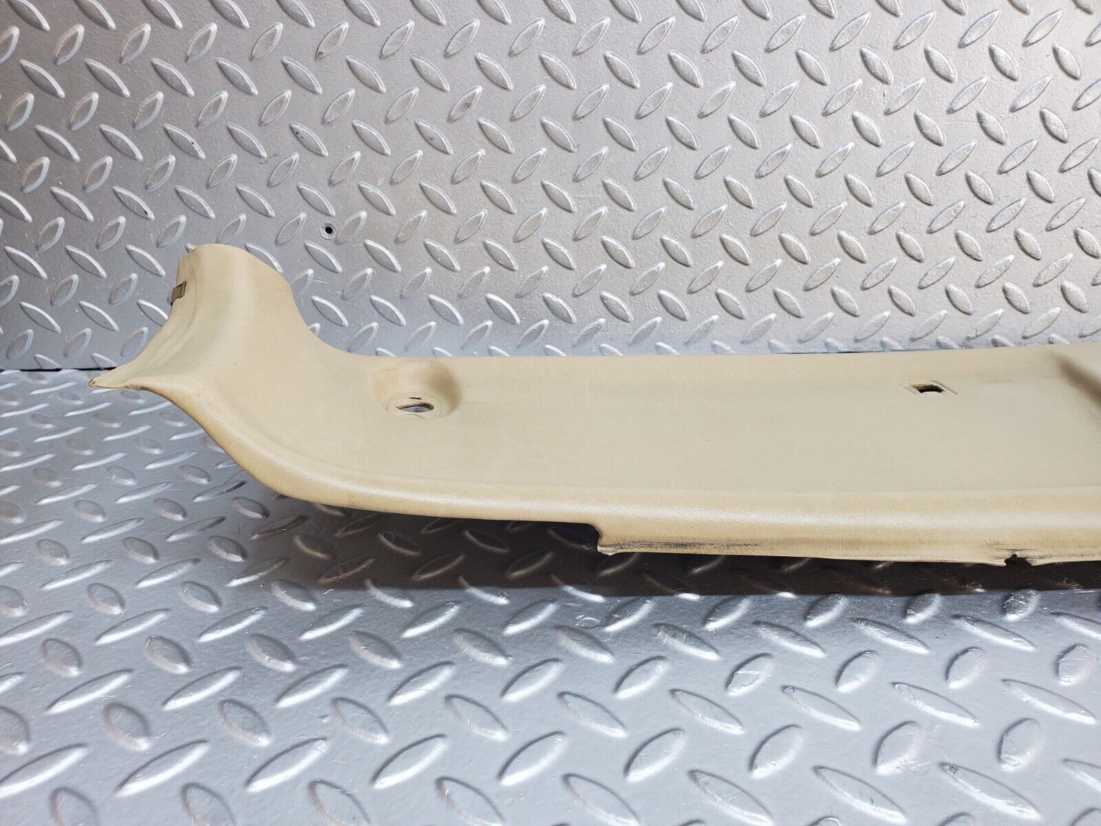 45700 Mercedes-Benz W126 420SE Headlining Roof Panel Beige