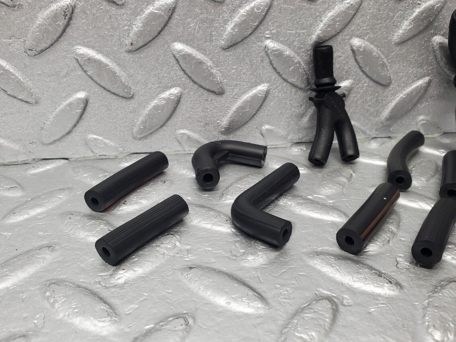 46058 Mercedes-Benz W126 420SE Vacuum Pipe Hose Set