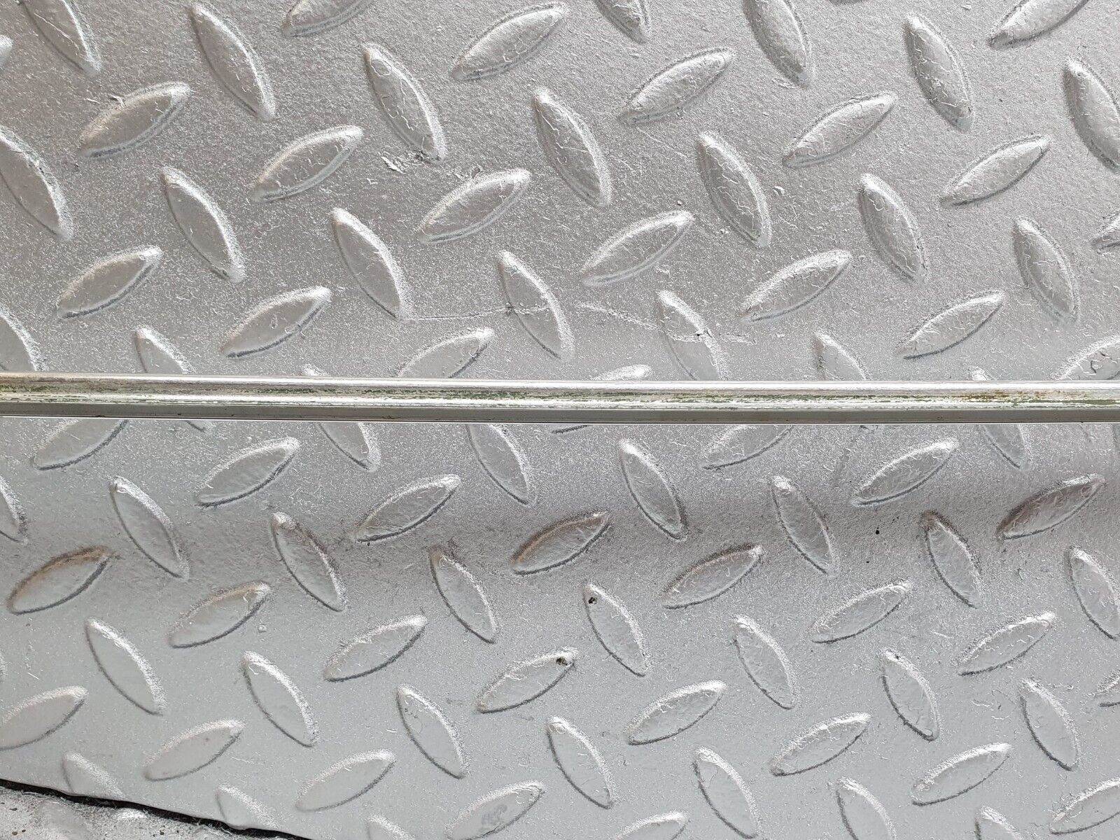 43477 Mercedes-Benz W108 280SE Roof Chrome Trim Right Side