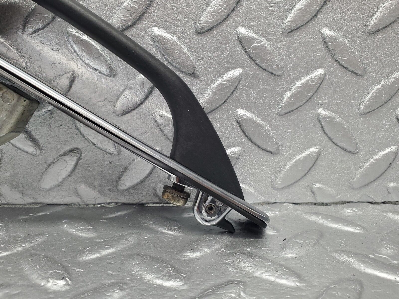 46384 Mercedes-Benz C123 280CE Coupe Right Door Exterior Handle No Key