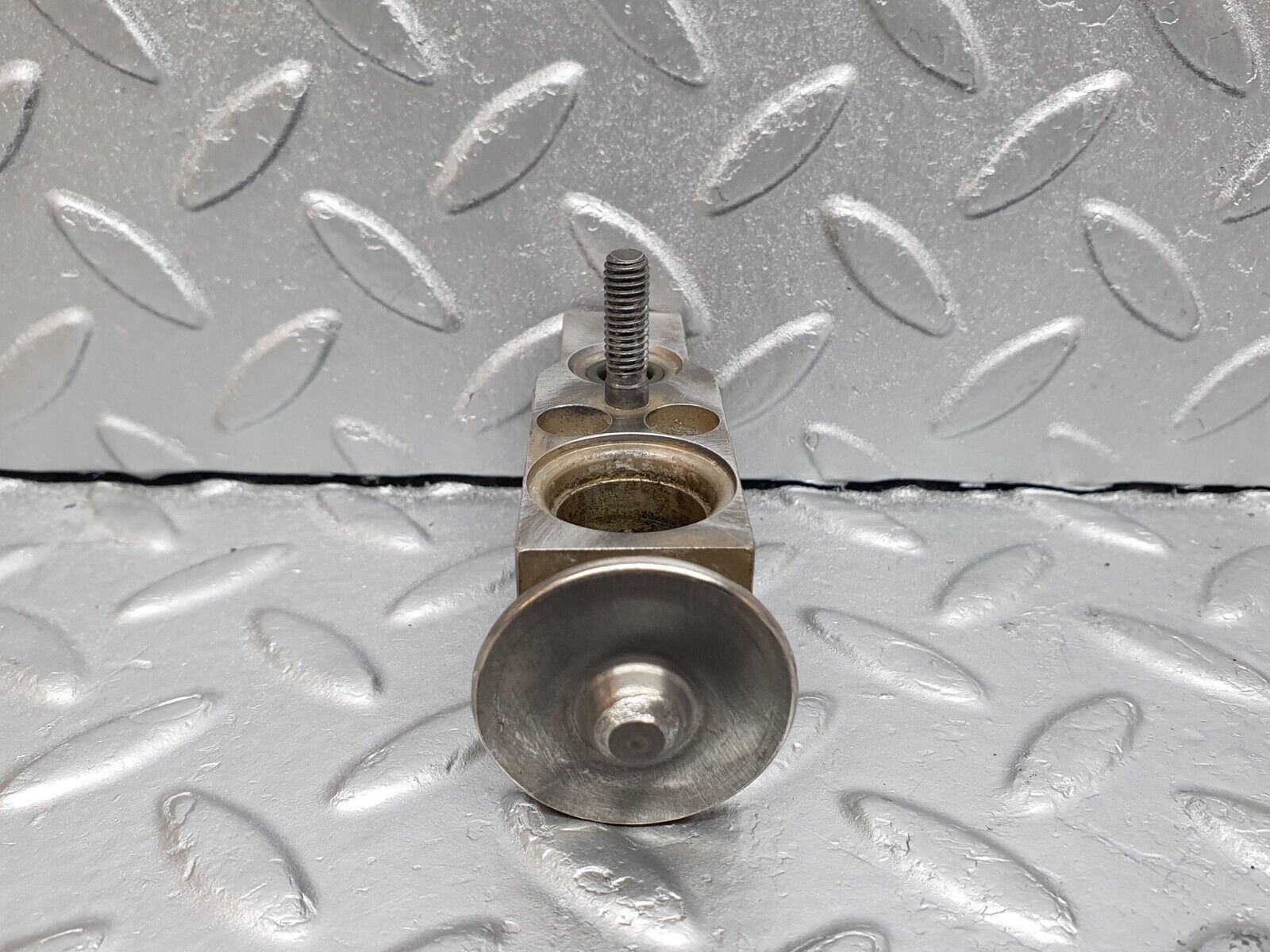 41918 Mercedes-Benz W202 C200 Air Conditioning Expansion Valve 2028300184