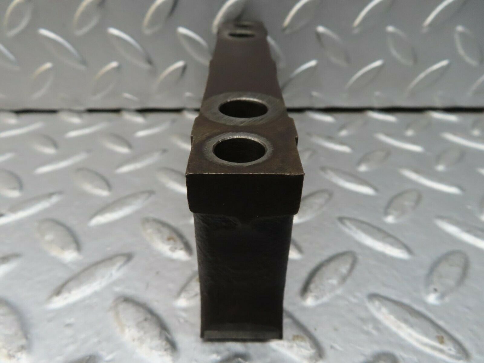 15706 Mercedes-Benz R107 450SL Crankshaft Bearing Holder Block 1160110313