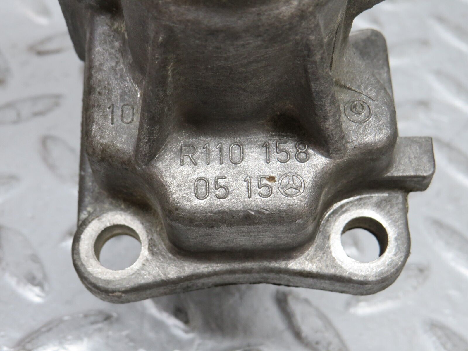 35438 Mercedes-Benz R107 280SL Ignition Distributor Housing 1101580515