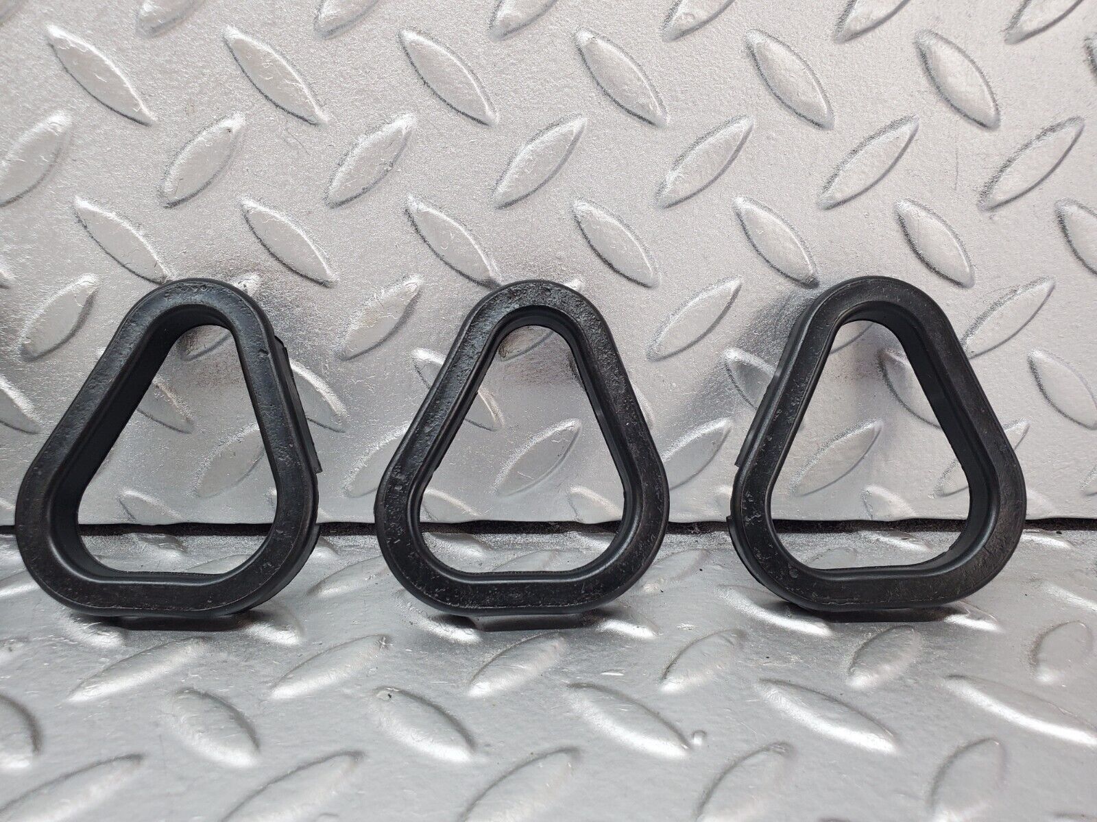 44435 Mercedes-Benz W123 280E Valve Cover Gasket Set