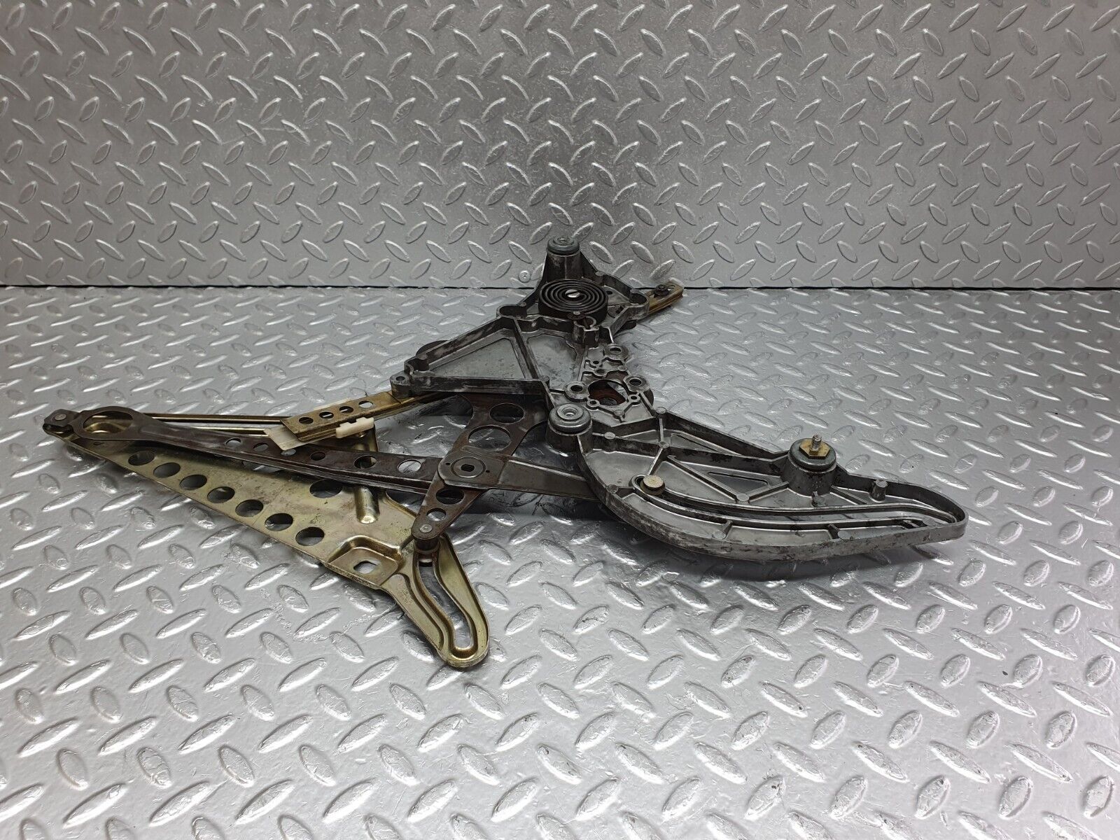 43747 Mercedes-Benz C126 380SEC Coupe Rear Left Power Window Regulator