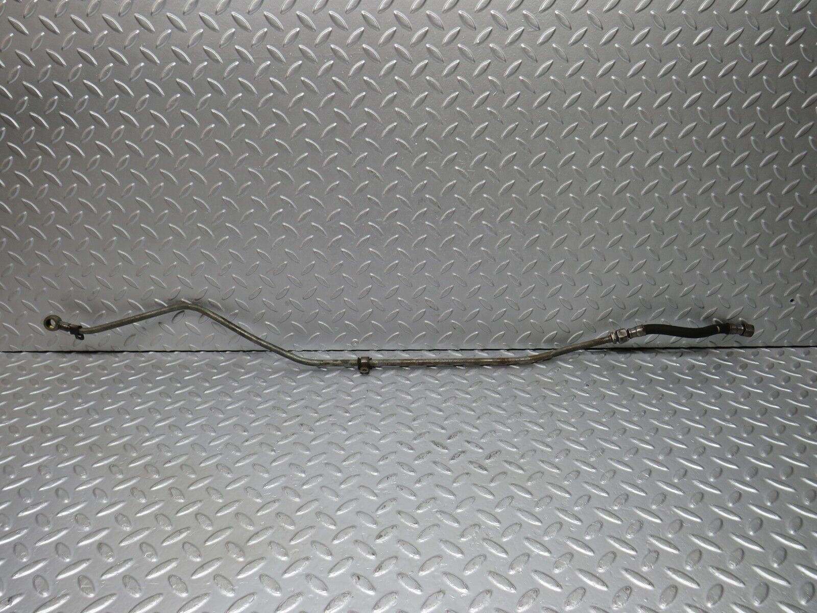 39325 Mercedes-Benz R107 500SL Gearbox Oil Hose Pipe