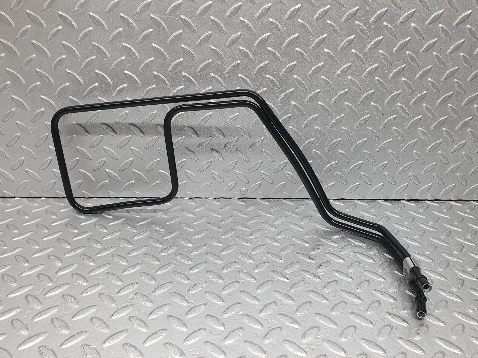 41987 Mercedes-Benz W202 C200 Oil Cooling Pipe