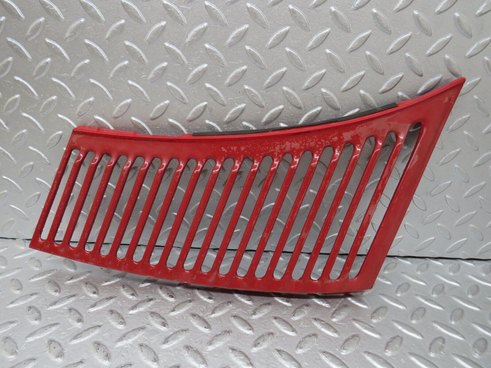 35371 Mercedes-Benz R107 280SL Air Vent Grill Left Side